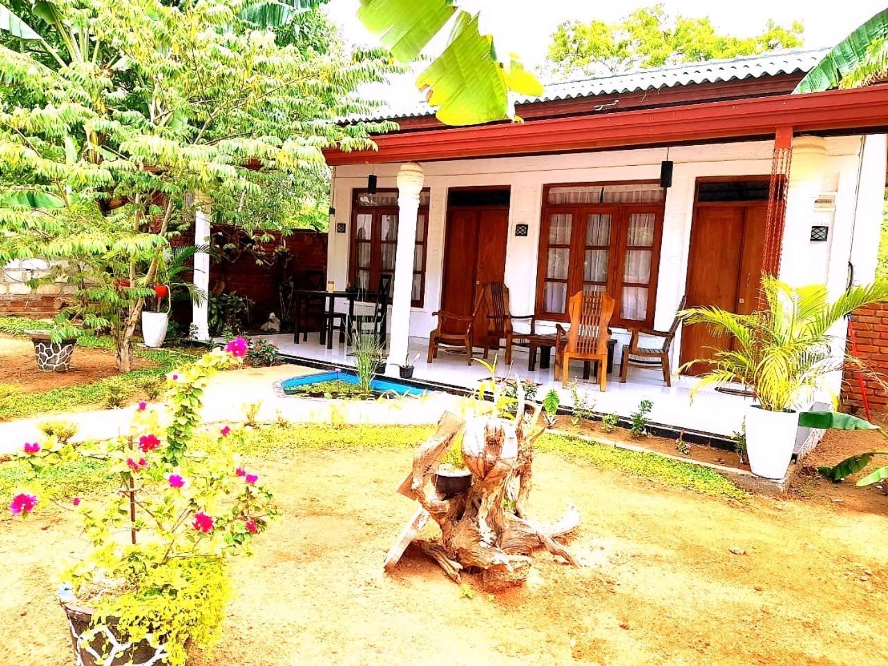 The Cozy Cottage Habarana Exterior photo